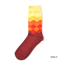 Load image into Gallery viewer, Colorful Argyle  Men Socks - 6 Color Available