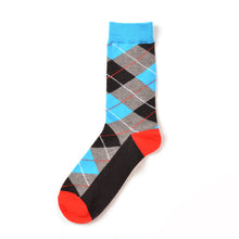 Load image into Gallery viewer, Classic Argyle Men Socks - 6 Color Available