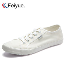 Load image into Gallery viewer, Low-top Canvas Sneaker - White/Black
