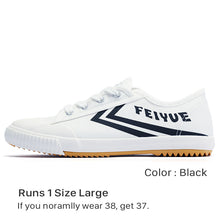 Load image into Gallery viewer, Vintage Classic Low-top Canvas Sneaker