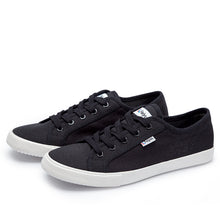 Load image into Gallery viewer, Low-top Canvas Sneaker - White/Black