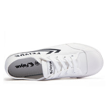 Load image into Gallery viewer, Vintage Classic Low-top Canvas Sneaker