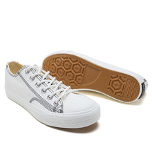 Load image into Gallery viewer, Street Style Vintage Canvas Sneaker