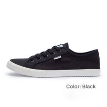 Load image into Gallery viewer, Low-top Canvas Sneaker - White/Black