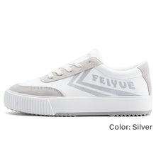 Load image into Gallery viewer, Classic Low-top Canvas Sneaker